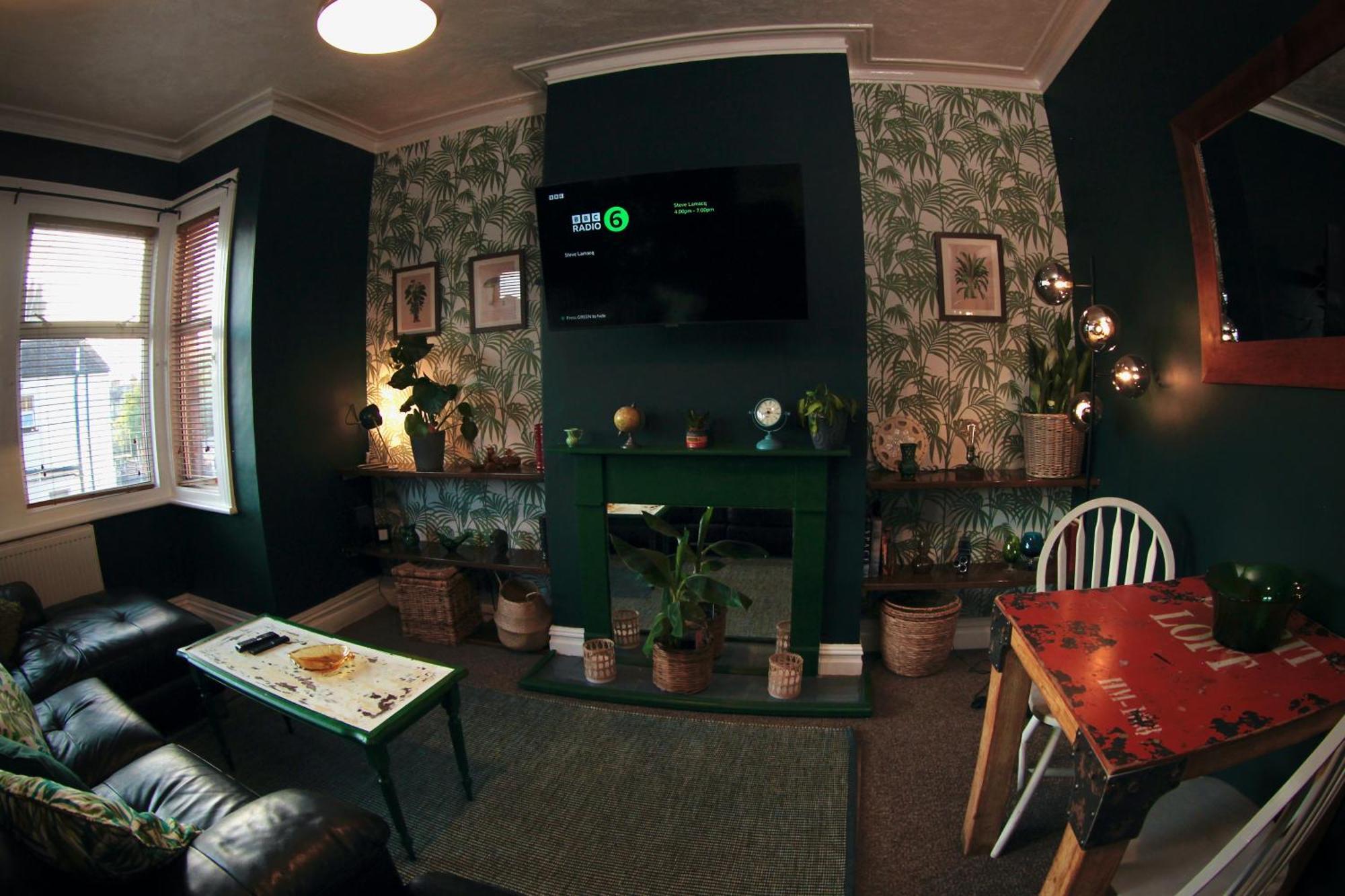 Apartament Stylish And Artistic Flat In Southend On Sea Zewnętrze zdjęcie