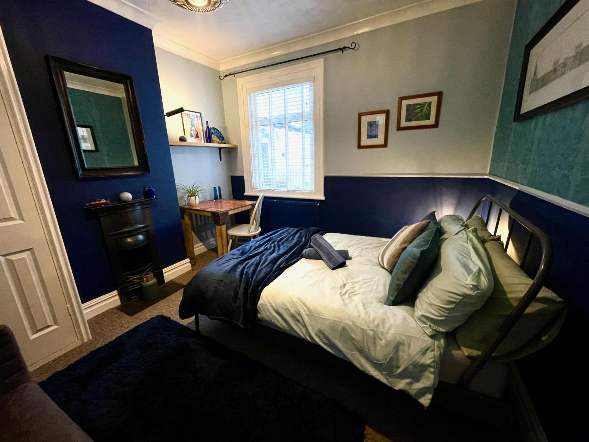 Apartament Stylish And Artistic Flat In Southend On Sea Zewnętrze zdjęcie